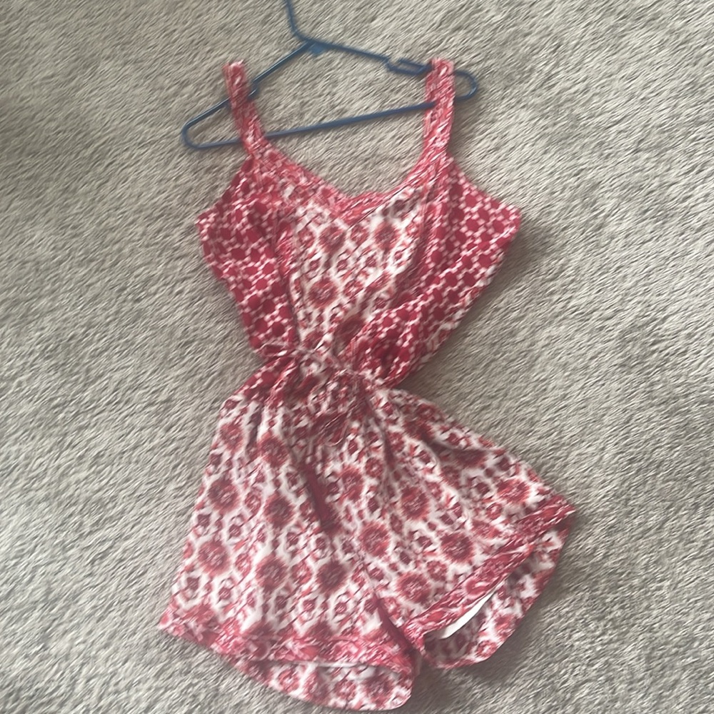 Artisan Ny Floral Red and White Romper with pockets - adorable outfit!